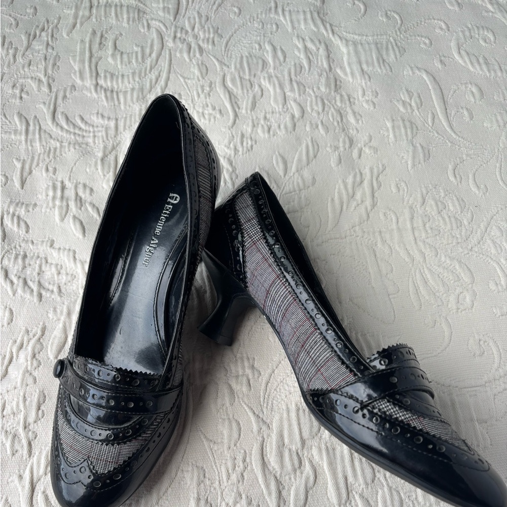 ETIENNE AIGNER LOAFERS